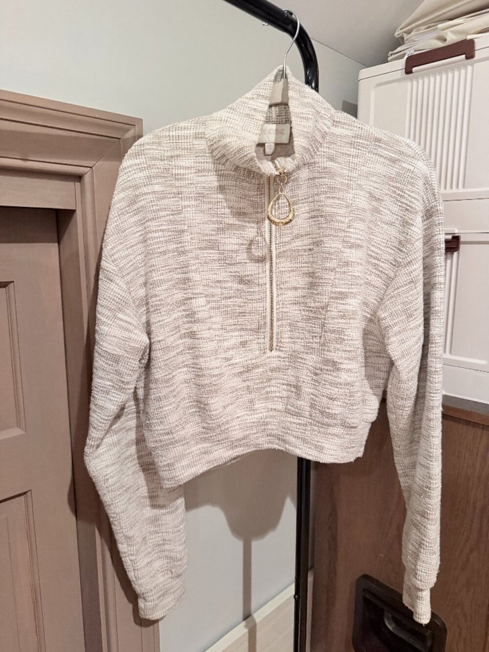 Divine Heritage x REVOLVE Oatmeal Cropped Zip Top S